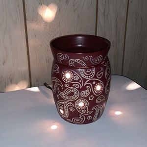 Rare! HTF Bandanna Scentsy Warmer